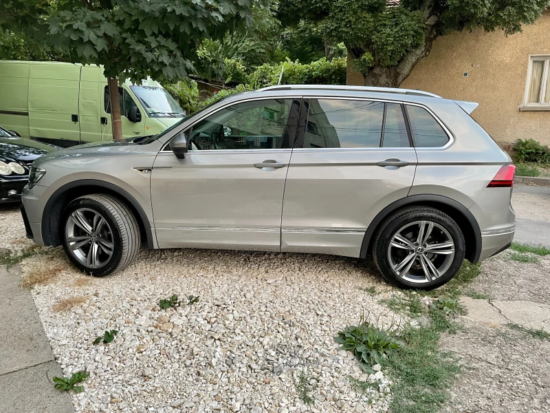 VW Tiguan R-line, снимка 2 - Автомобили и джипове - 53010111
