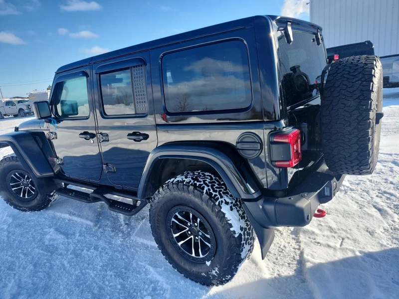 Jeep Wrangler 3.6L| RUBICON X| 4x4| CARFAX, снимка 4 - Автомобили и джипове - 53369079
