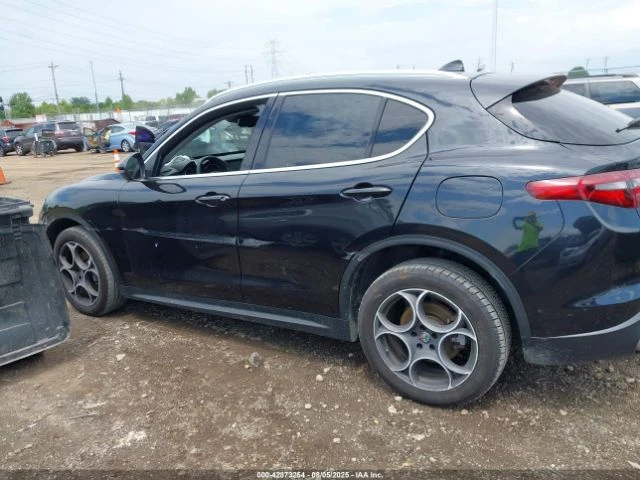 Alfa Romeo Stelvio AWD - изображение 8