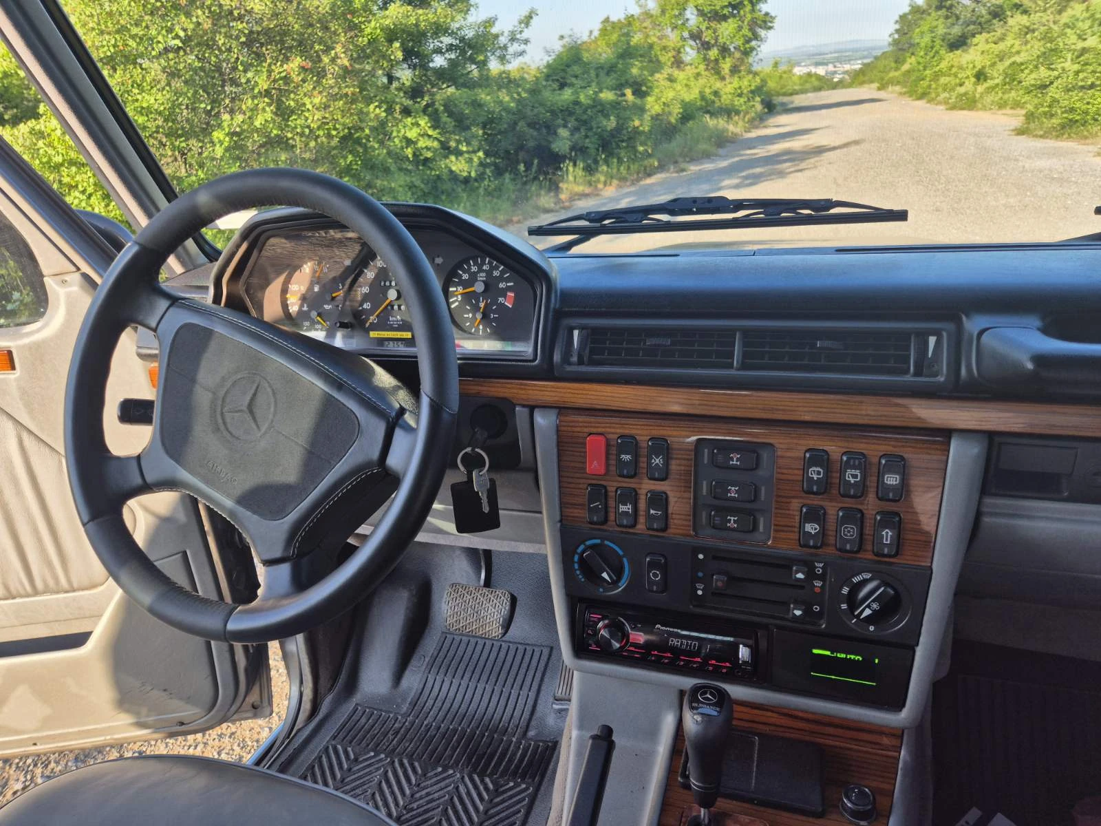 Mercedes-Benz G 320   | Mobile.bg   15