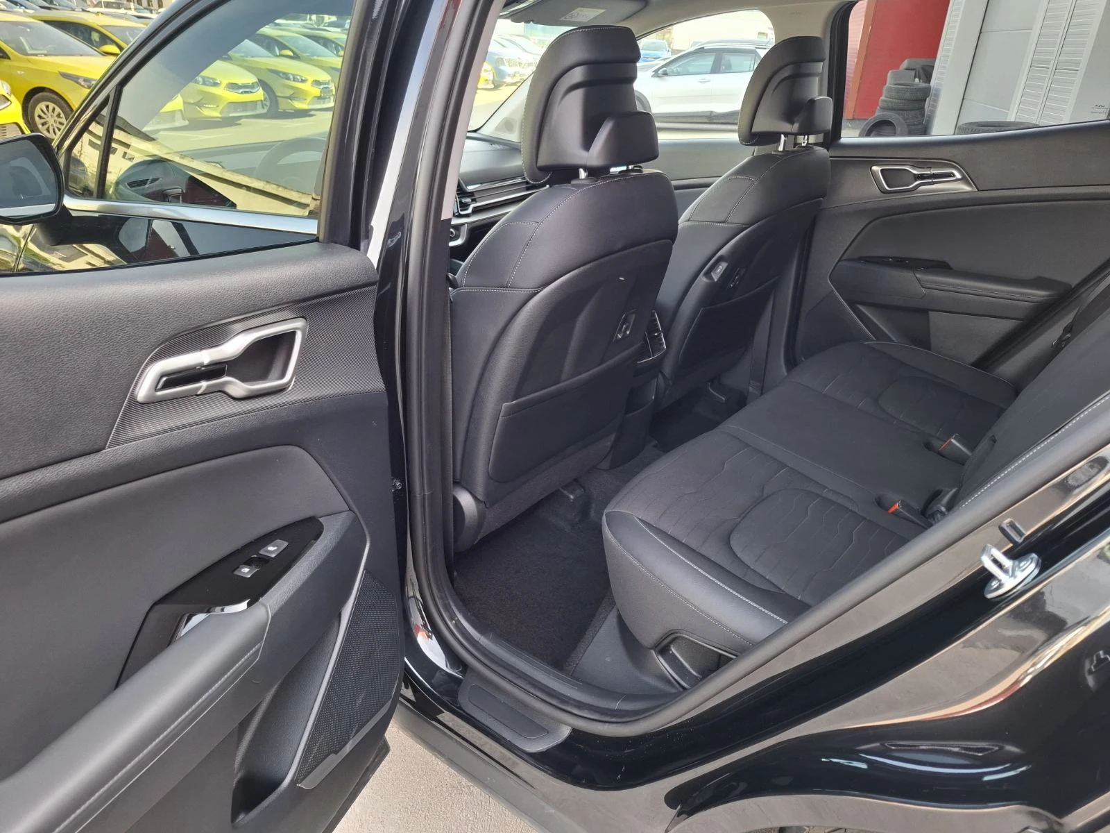 Kia Sportage 1.6 t Gdi EX Гаранция - изображение 7