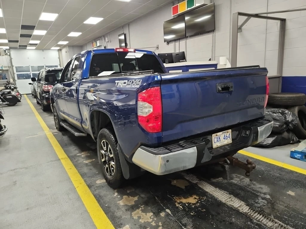 Toyota Tundra * SR5 CREW CAB STD BED * CARFAX * БЕЗ ПЪРВОНАЧАЛНА - изображение 4