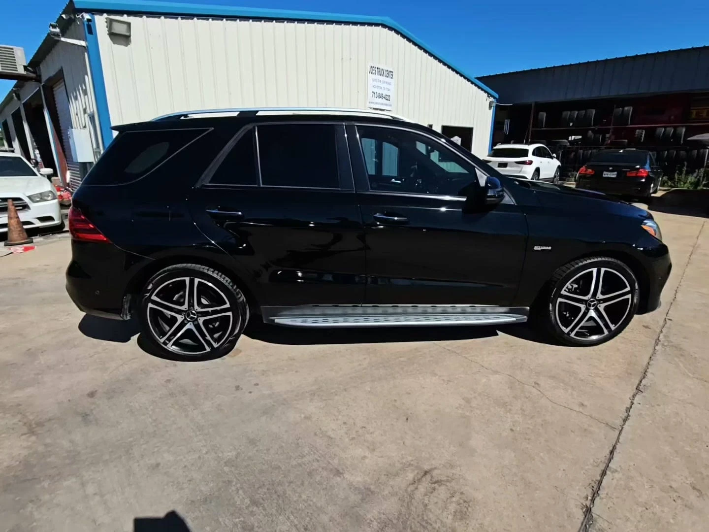 Mercedes-Benz GLE AMG GLE 43 4MATIC - изображение 4