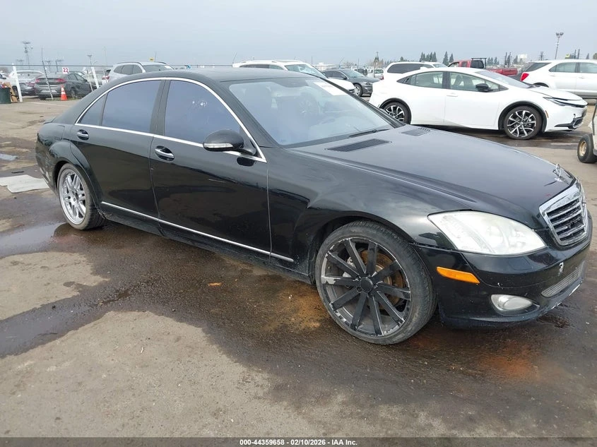 Mercedes-Benz X-Klasse 5.5L V-8 DOHC, VVT, 382HP Rear Wheel Drive | Mobile.bg � ����������� 1