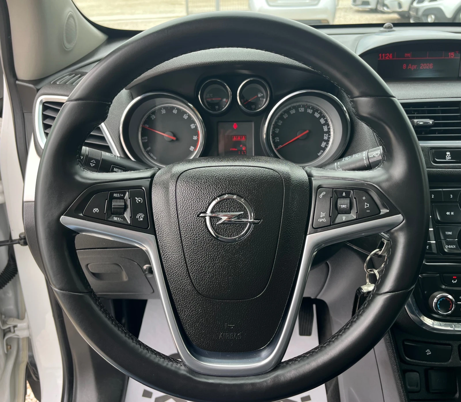 Opel Mokka 1.6i* 116k.c* СЕРВИЗНА ИСТОРИЯ, снимка 12 - Автомобили и джипове - 54150101