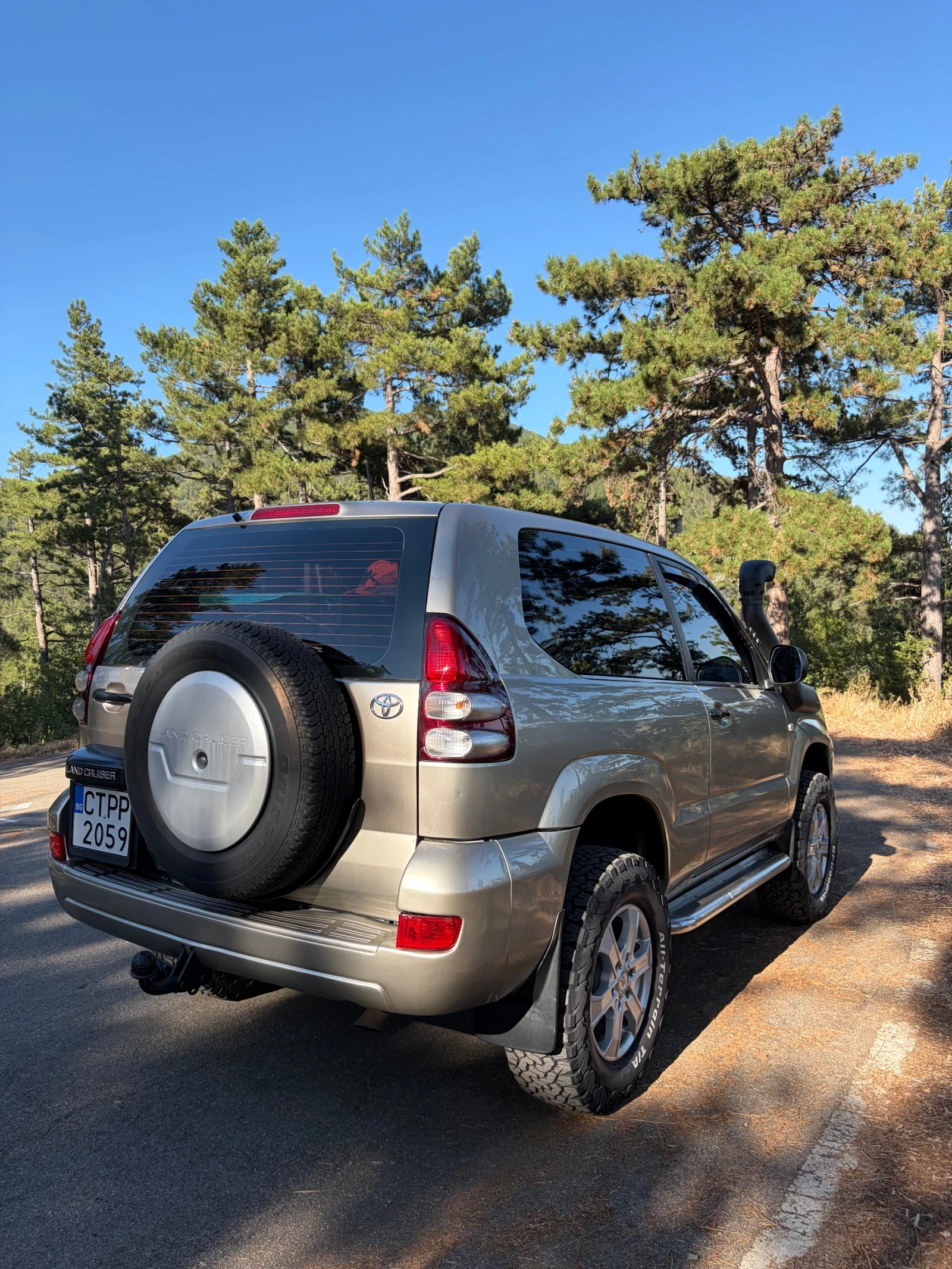 Toyota Land cruiser, снимка 6 - Автомобили и джипове - 55683815