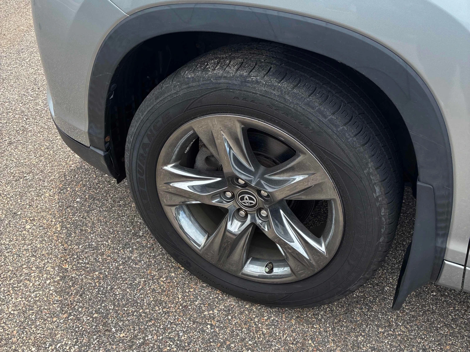 Toyota Highlander * Hybrid Limited * АВТОКРЕДИТ* , снимка 7 - Автомобили и джипове - 55803279