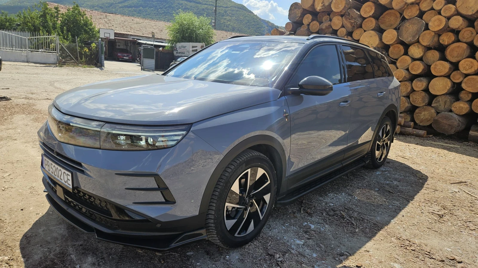 Opel Grandland X SS HYBRID , снимка 2 - Автомобили и джипове - 55833612