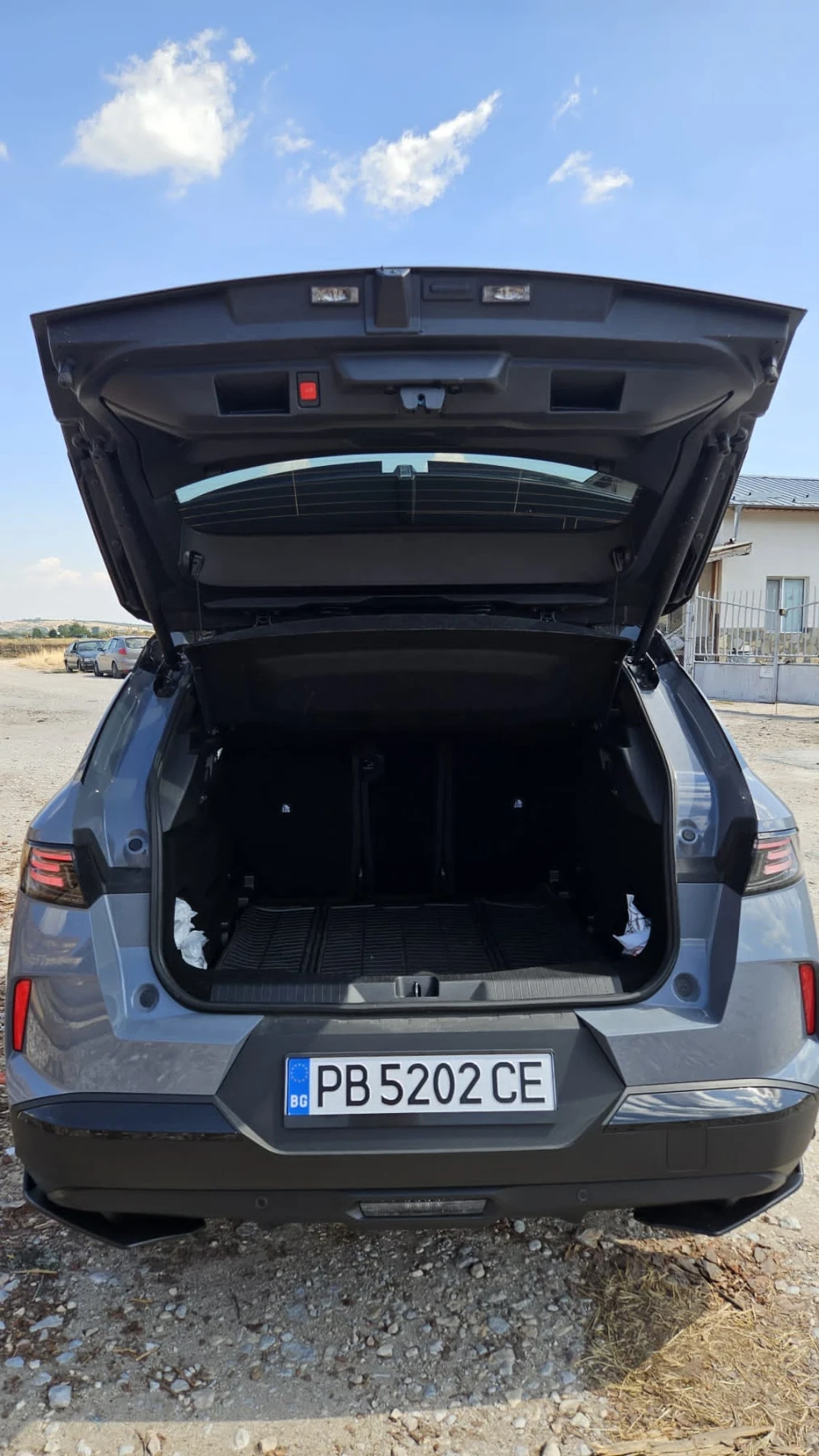 Opel Grandland X SS HYBRID , снимка 5 - Автомобили и джипове - 55833612