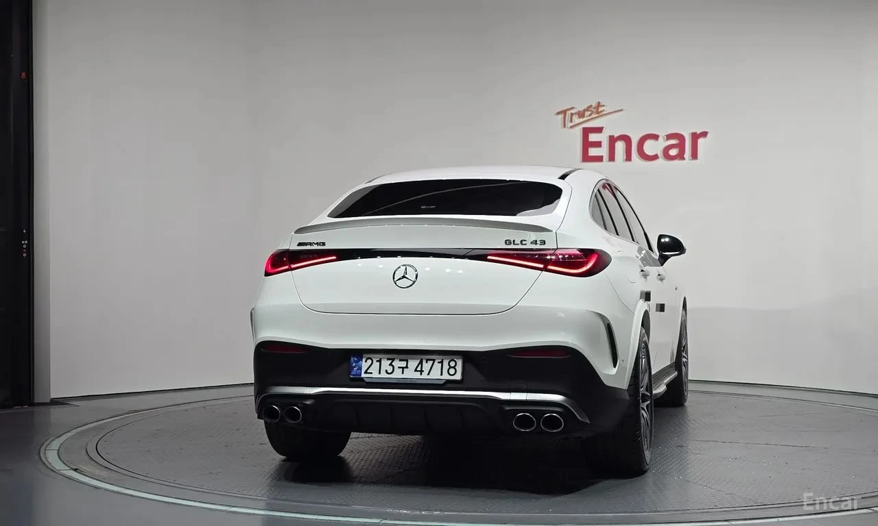 Mercedes-Benz GLC 43 AMG 4MATIC Coupe/ОБДУХВАНЕ/ПАНОРАМА/ДИСТРОНИК/360 , снимка 4 - Автомобили и джипове - 55954054