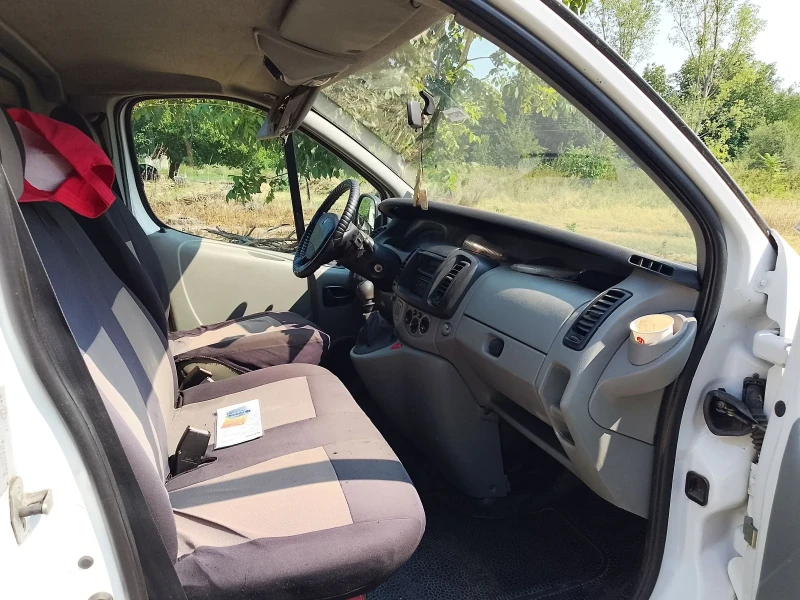 Renault Trafic Линейка, снимка 9 - Бусове и автобуси - 48468401