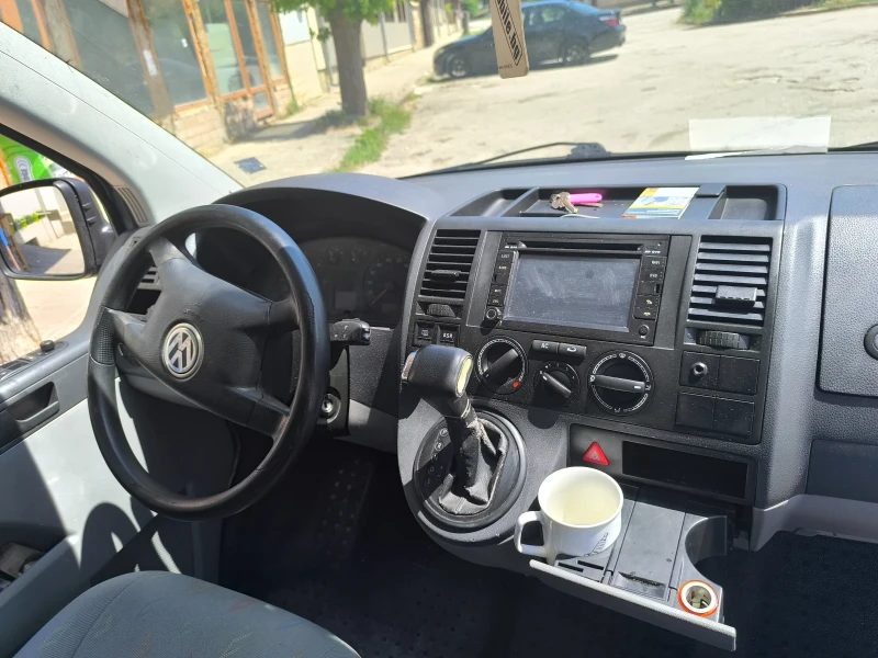 VW T5 2.5, снимка 10 - Бусове и автобуси - 47235568