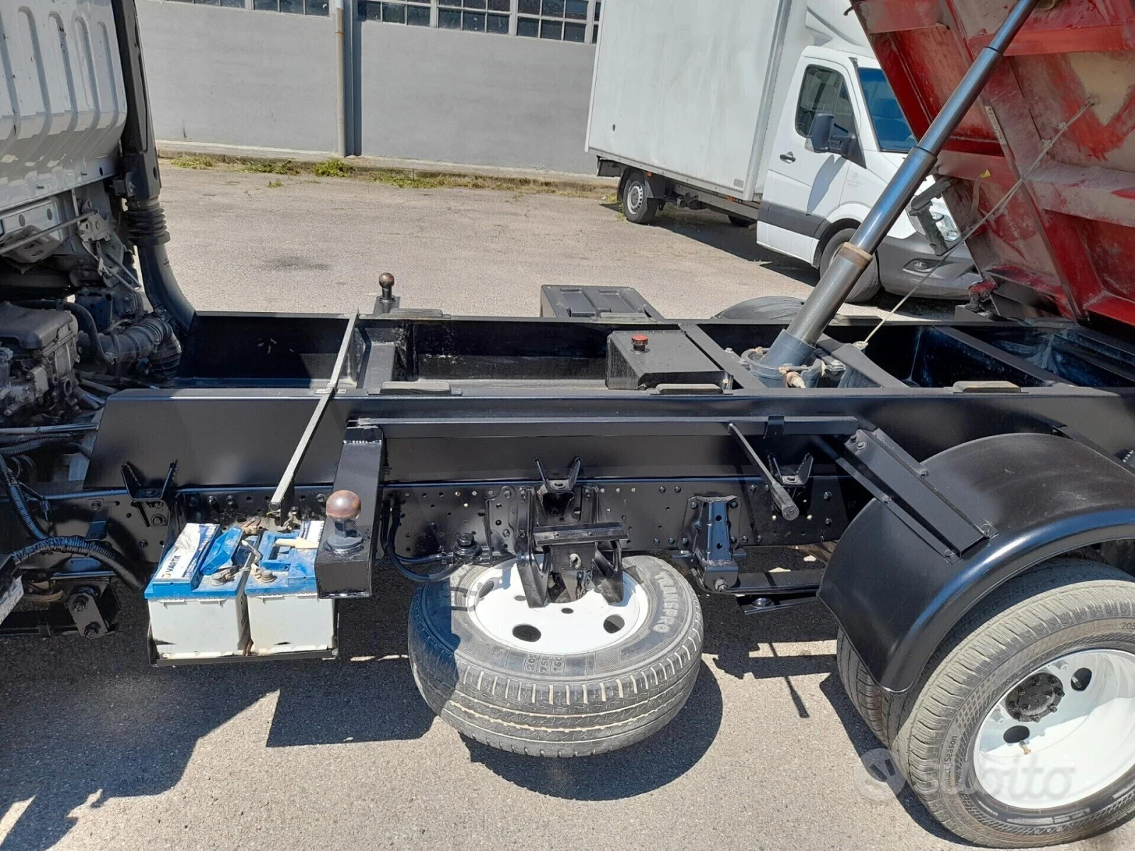 Isuzu Midi N35 тристранен самосвал  - изображение 6