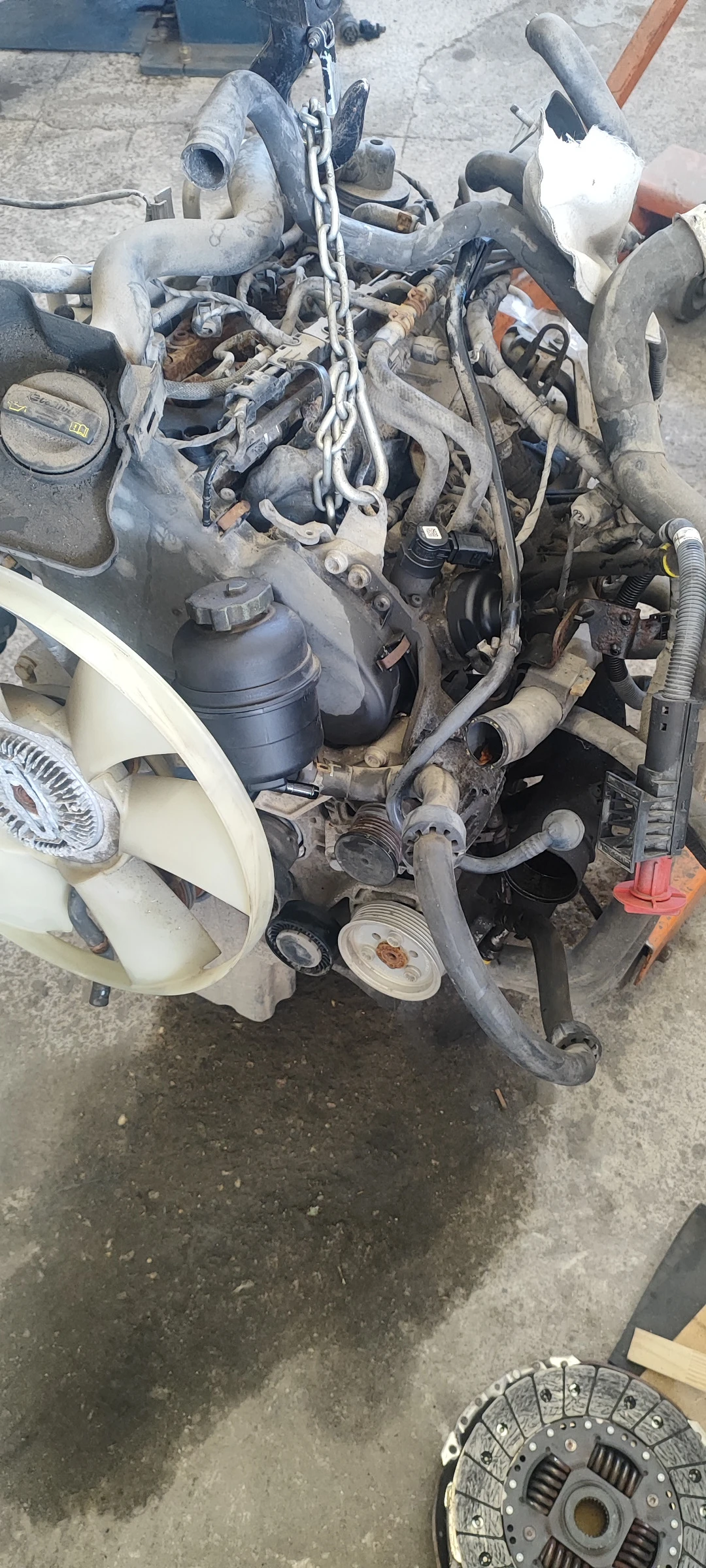 VW Crafter, снимка 2 - Бусове и автобуси - 53873394