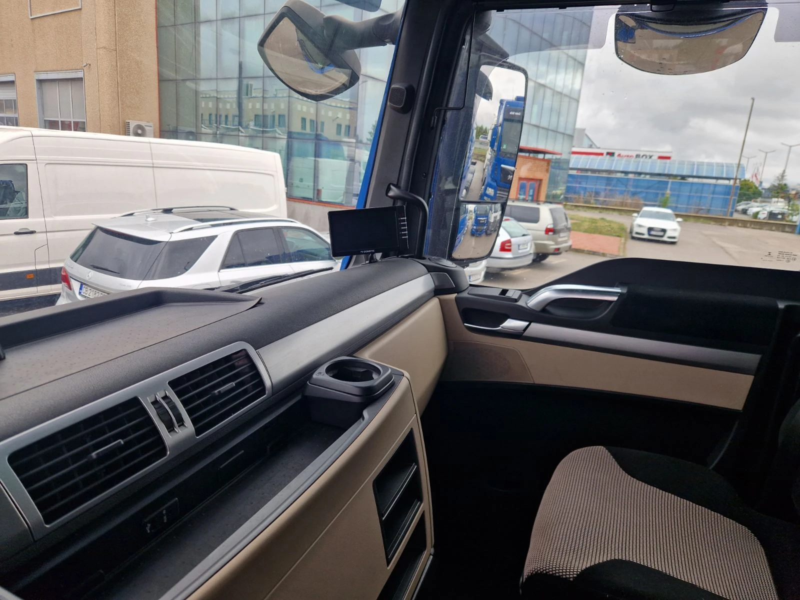 Man Tgx 26.420 | Mobile.bg   12