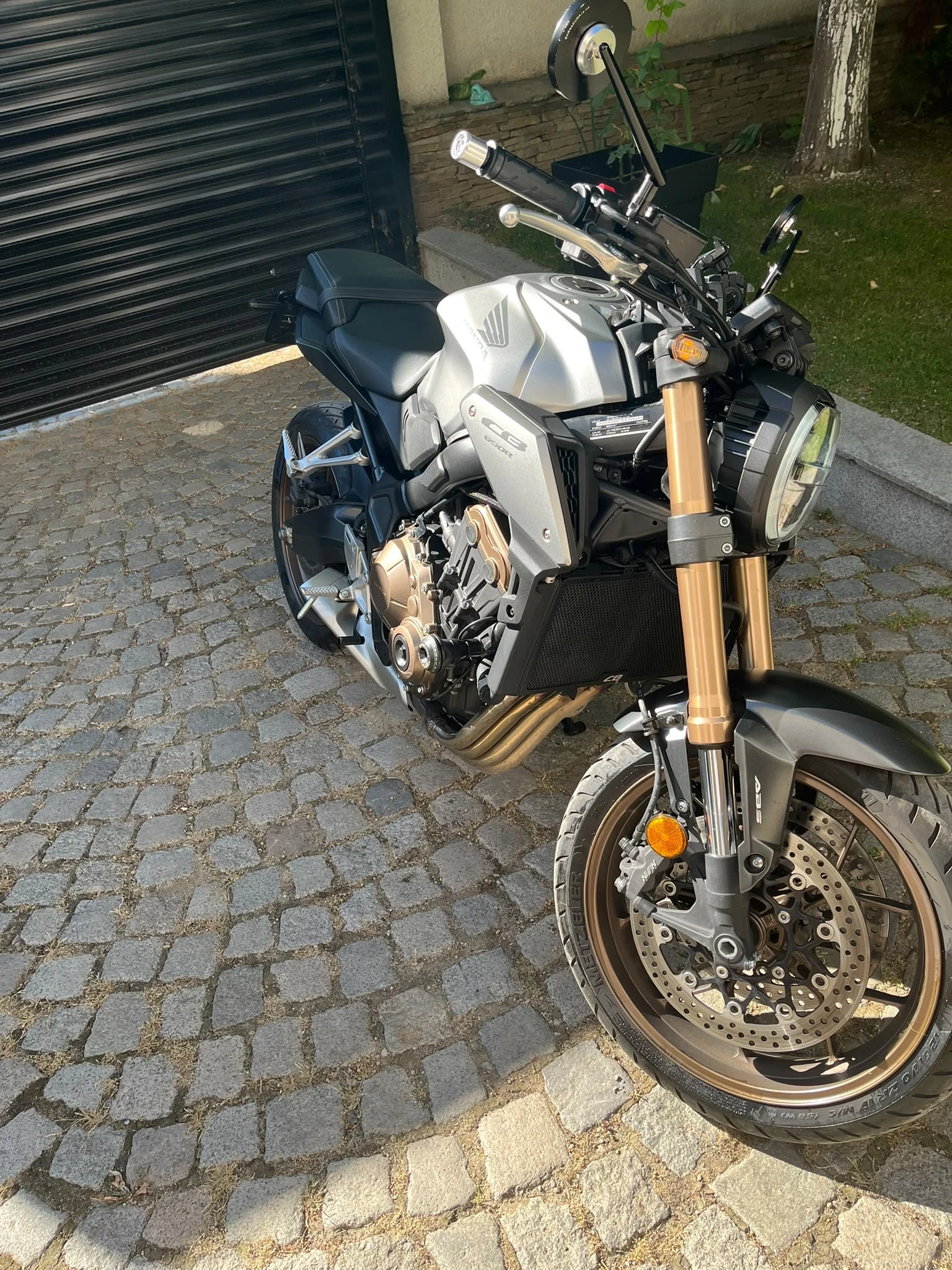 Honda Cb 650R, снимка 5 - Мотоциклети и мототехника - 56084926