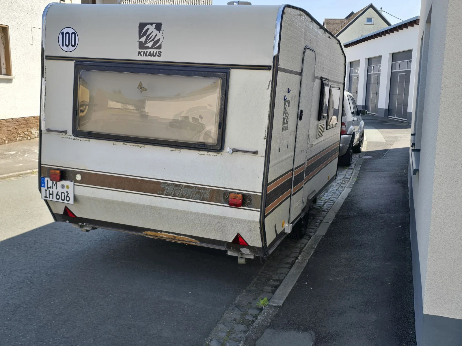 Каравана Knaus Suedwind 395 - изображение 3