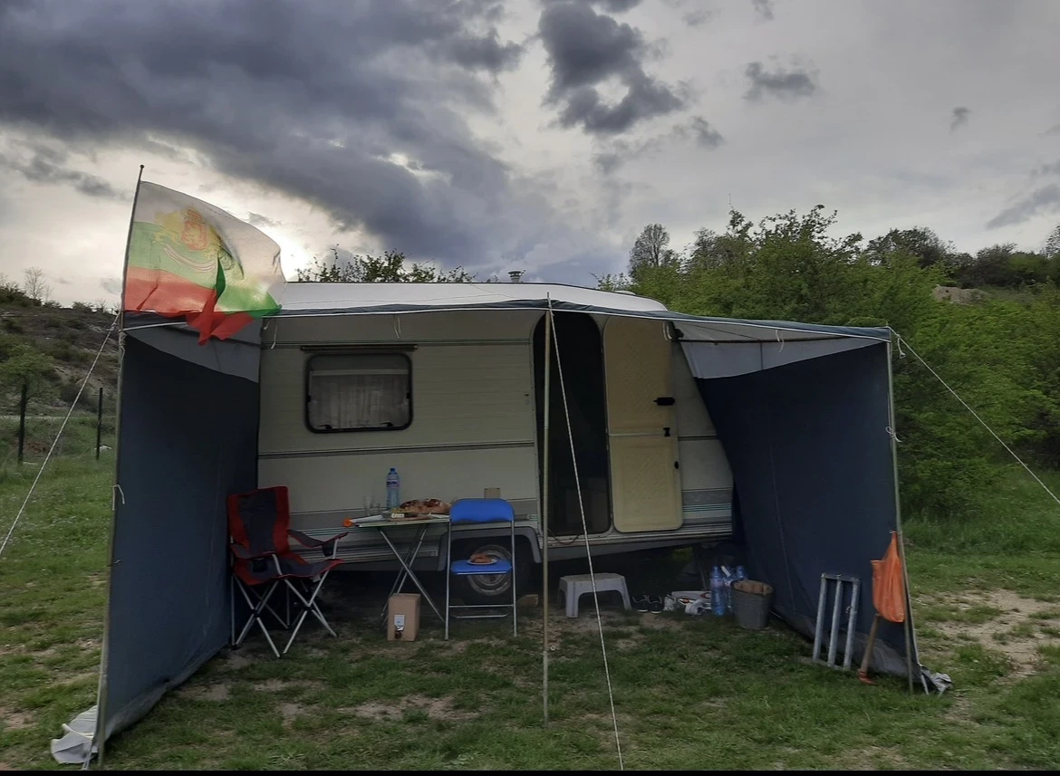 Каравана Caravelair, снимка 3 - Каравани и кемпери - 55875483