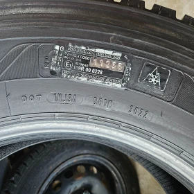 Гуми, снимка 17