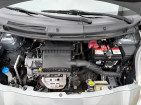 Toyota Yaris 1.3vvt-i 87k.c UNIKAT, снимка 17