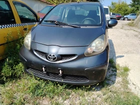 Toyota Aygo 1.0i , снимка 1