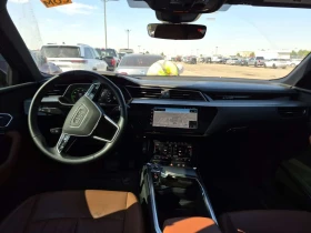 Audi E-Tron Technik/CARFAX/360 КАМ/ПАНО/2 КЛЮЧА/ПОДГРЕВ/ОБДУХ - 27900 € / 54567.66 лв. - 80602043 10