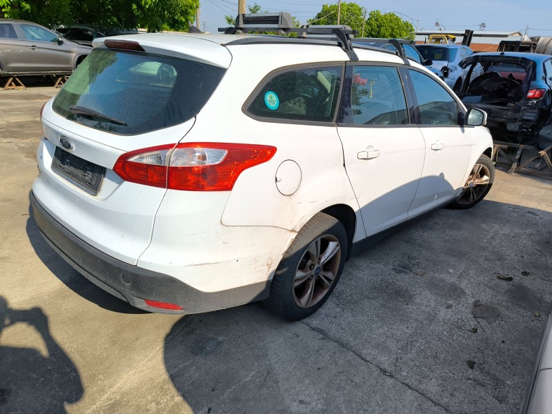 Ford Focus 1.6tdci, снимка 5 - Автомобили и джипове - 46058942