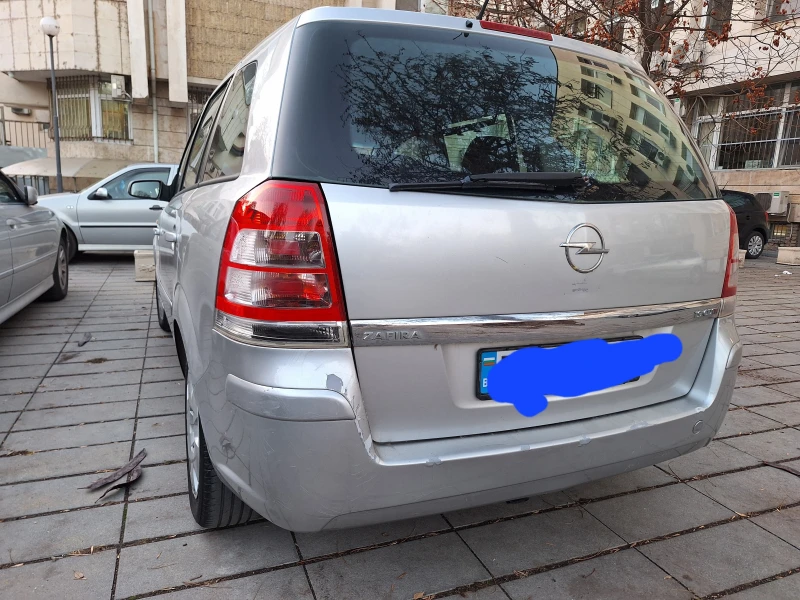 Opel Zafira, снимка 3 - Автомобили и джипове - 48329730