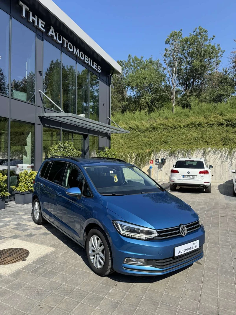 VW Touran, снимка 2 - Автомобили и джипове - 50973299