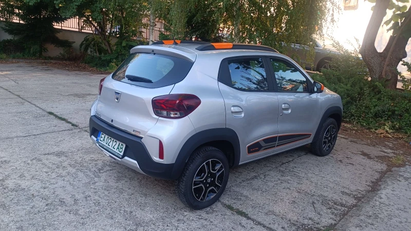 Dacia Spring Comfort + , снимка 7 - Автомобили и джипове - 51265317