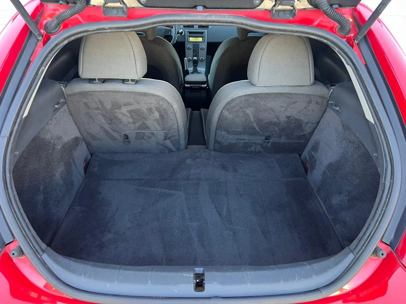 Volvo C30 1.6I EXLUSIVE COUPE KLIMATRONIK ЛИЗИНГ, снимка 11 - Автомобили и джипове - 51618849