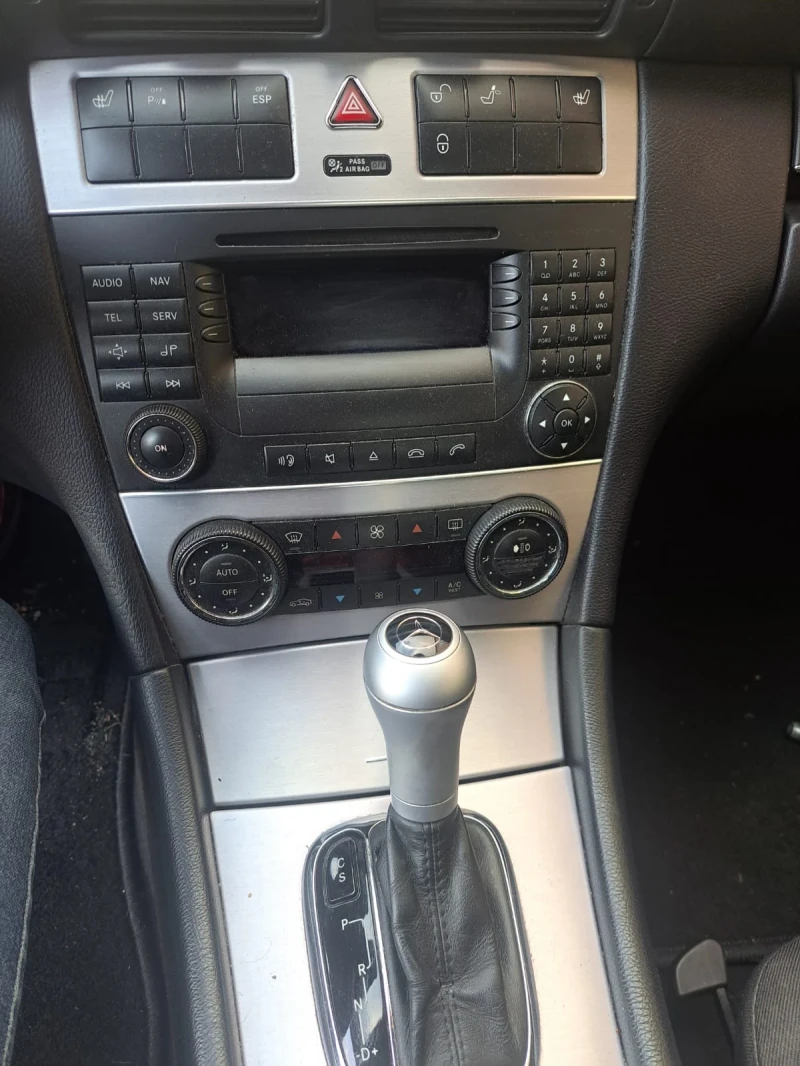 Mercedes-Benz C 180 143* AC* PDC* NAVI* XENON* TUV* AUT* FACE* LPG* , снимка 10 - Автомобили и джипове - 52787264