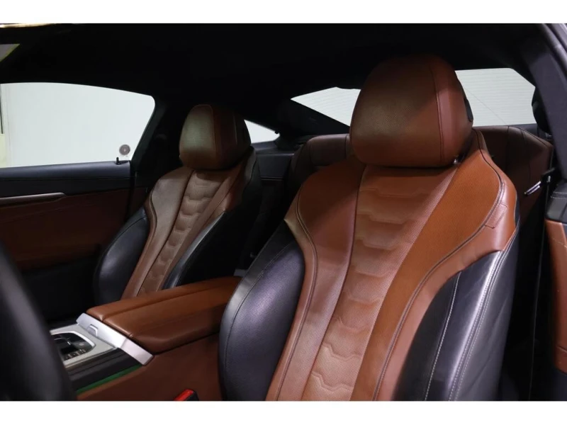 BMW 850 * M850i xDrive | CLEAN CARFAX | CARBON ROOF * CARF, снимка 14 - Автомобили и джипове - 53045426