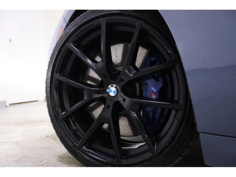 BMW 850 * M850i xDrive | CLEAN CARFAX | CARBON ROOF * CARF, снимка 13 - Автомобили и джипове - 53045426