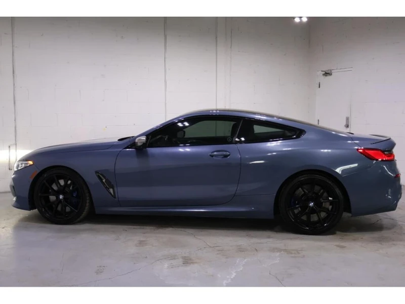 BMW 850 * M850i xDrive | CLEAN CARFAX | CARBON ROOF * CARF, снимка 3 - Автомобили и джипове - 53045426