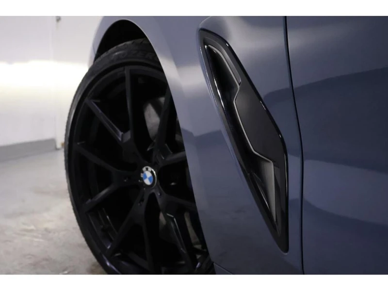 BMW 850 * M850i xDrive | CLEAN CARFAX | CARBON ROOF * CARF, снимка 12 - Автомобили и джипове - 53045426