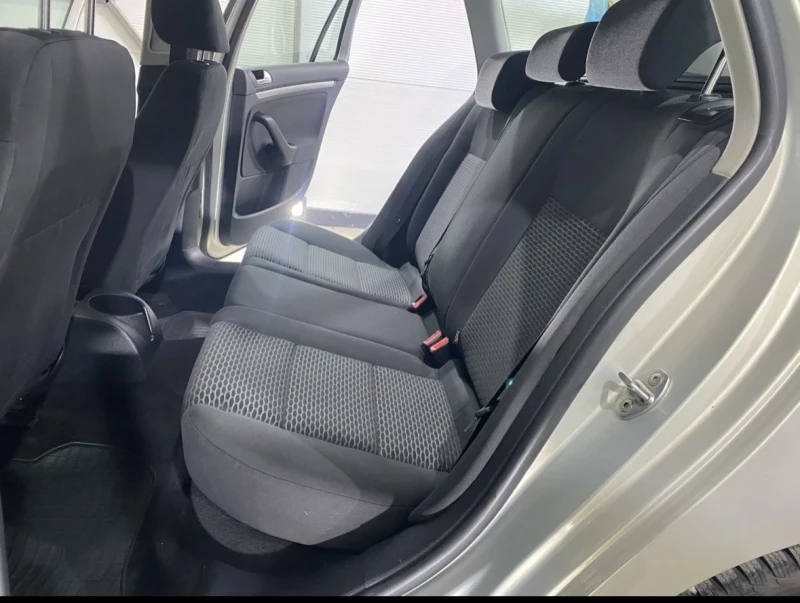 VW Golf, снимка 10 - Автомобили и джипове - 53179103