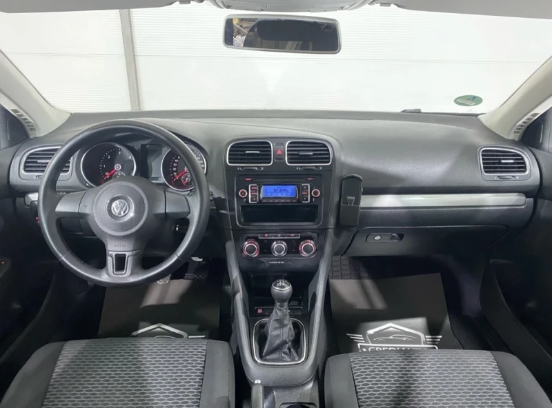 VW Golf, снимка 8 - Автомобили и джипове - 53179103