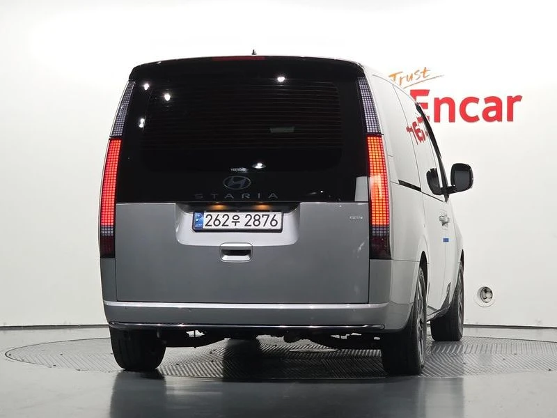 Hyundai Staria 4WD Lounge 9-Seater| 174�.�. | Mobile.bg � ����������� 4