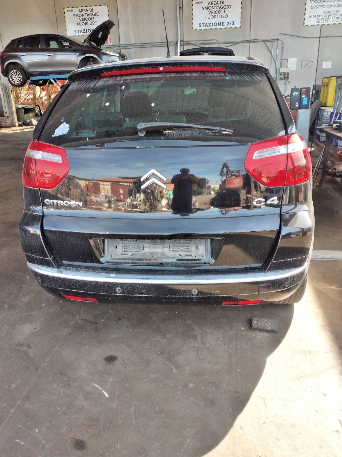 Citroen C4 Picasso ,1.6 HDI 109 ks - изображение 2