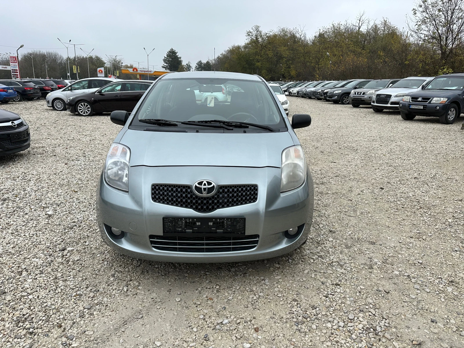 Toyota Yaris 1.3vvt-i 87k.c UNIKAT - изображение 10