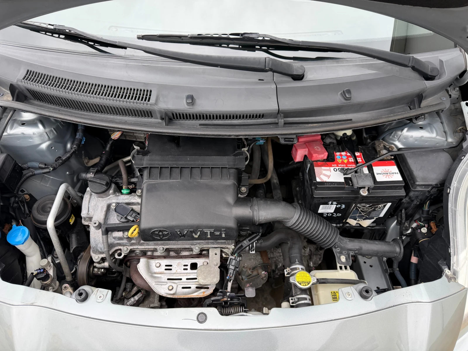 Toyota Yaris 1.3vvt-i 87k.c UNIKAT, снимка 17 - Автомобили и джипове - 43125735