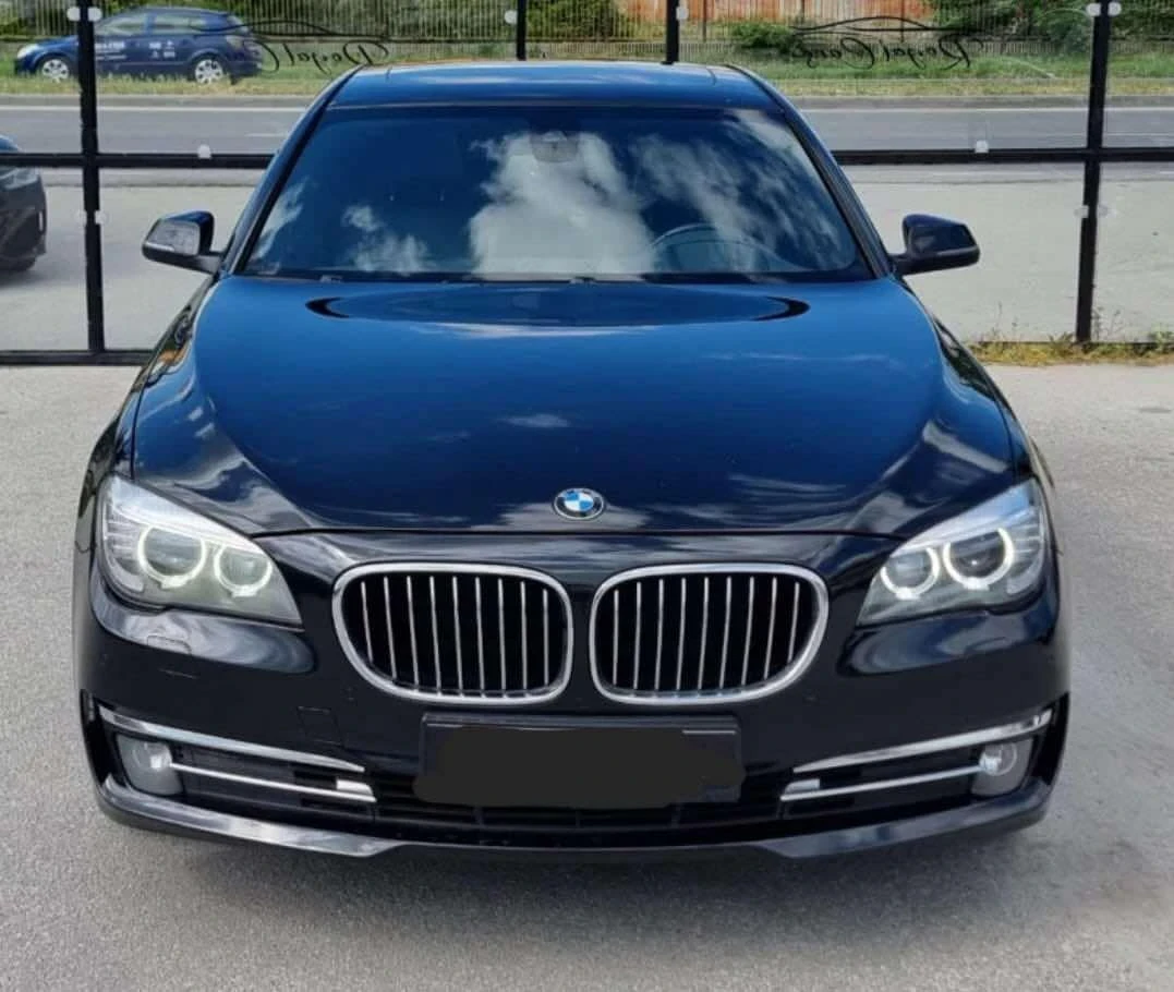 BMW 730  - изображение 2