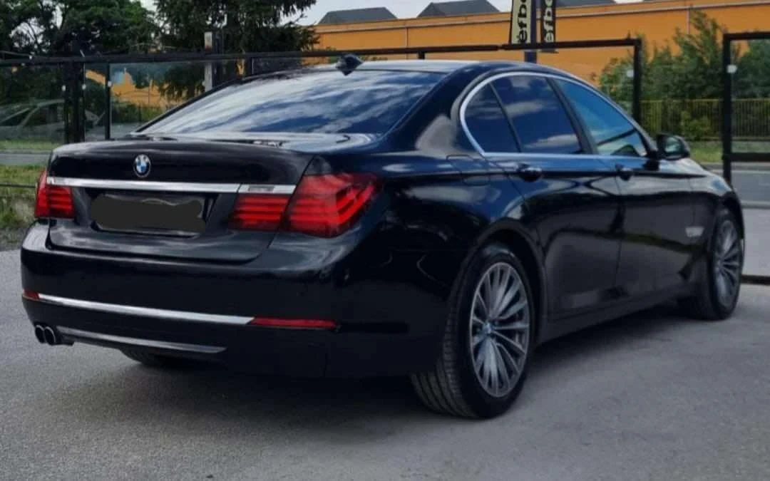 BMW 730  - изображение 3