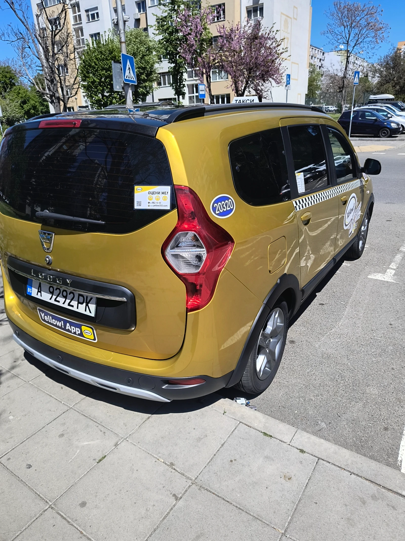 Dacia Lodgy Stepaway - изображение 6