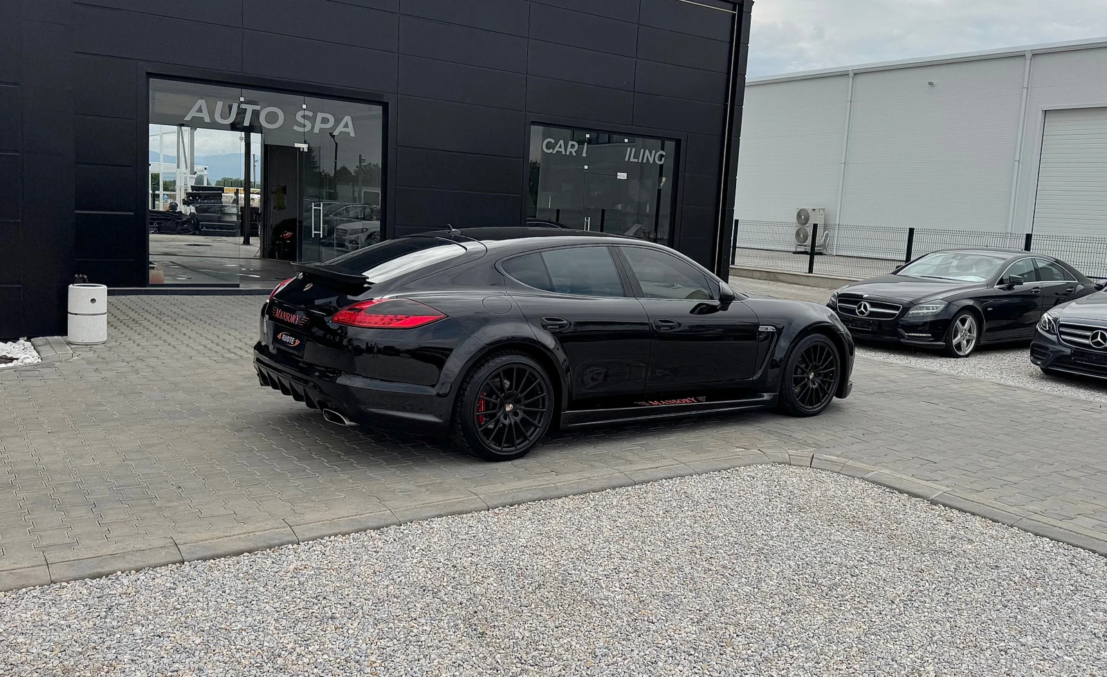 Porsche Panamera 4 * Mansory Optic*  - изображение 4