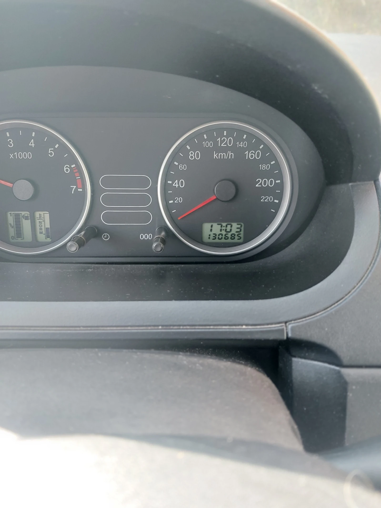 Ford Fiesta  - изображение 7