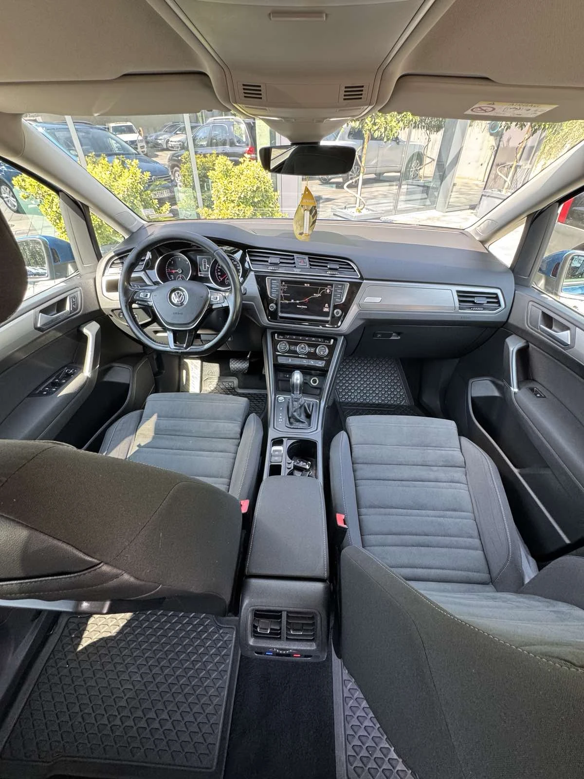 VW Touran | Mobile.bg   13