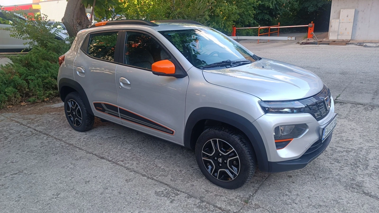 Dacia Spring Comfort +  - изображение 2