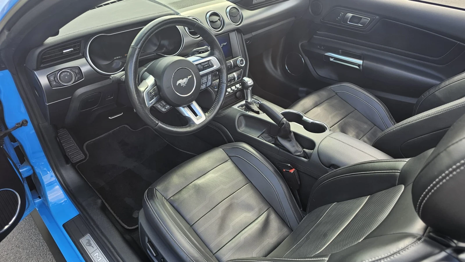 Ford Mustang  - изображение 9